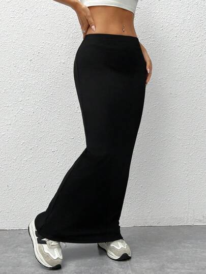 EZwear تنورة نسائية قصيرة الطول حتى الركبة ضيقة من الصوف الأسود