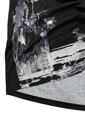 Manfinity Homme تي شيرت بطباعة مناظر طبيعية للرجال