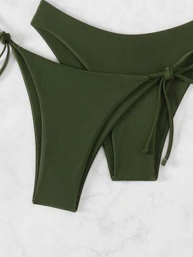 SHEIN Swim Basics مجموعة بيكيني مربوط على العنق على شكل حرف V, مناسبة للشاطئ، ملابس سباحة صيفية