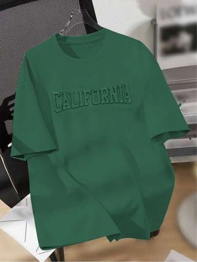 SHEIN تيشيرت قصير الأكمام عارضة للمراهقين مع حروف إنجليزية منبثقة ثلاثية الأبعاد
