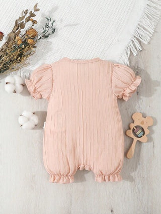 SHEIN بدلة قصيرة أكمام وردية محبوكة للرضع الإناث مكشوفة برسم زهرة صغيرة، ملابس منزلية