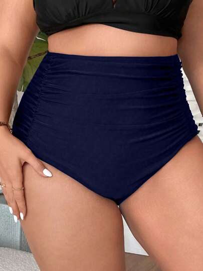 Swim Basics سروال سباحة بلون سادة وخصر عالي لسيدات القوام الكبير في الصيف مع تصميم مجمع للتحكم في البطن