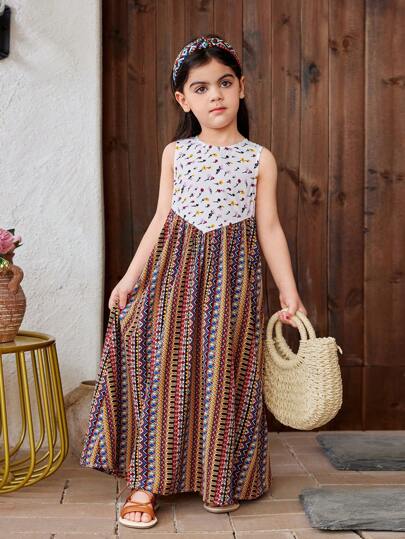 SHEIN فتاة صغيرة فستان كاجوال بدون أكمام وياقة دائرية يتميز بالألوان المتعددة والتصميم العصري المحبوك