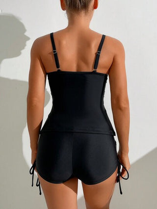 طقم تانكيني حريمي Swim Basics ملابس علوية تانكي صيفي للشاطئ بحزام رفيع بلون سادة مع شورت سباحة جانبي برباط للعطلات والمسابح