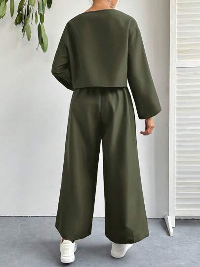 SHEIN Essnce بدلة كاجوال لامرأة مكونة من ملابس علوية أكمام طويلة ذات لون بسيط وبنطلون، طقم قطعتين