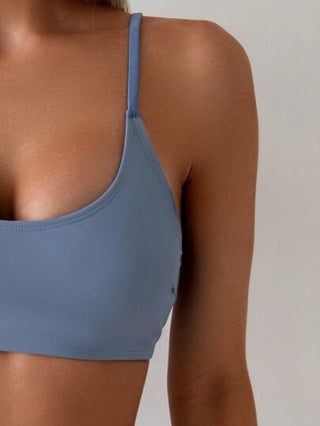 Swim Basics مجموعة بيكيني صيفية للنساء بلون ثابت وجميل لقضاء العطلة الصيفية