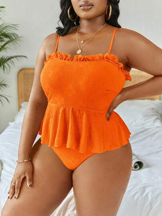 SHEIN Swim Curve مجموعة تانكيني بتصميم أنيق للنساء ذوات المقاسات الكبيرة لصيف عام ٢٠٢١ بلون سادة مزينة بطبقات من الانسيابية للأسفل لارتداء مريح للغاية في الشاطئ