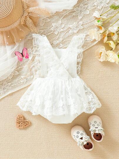 SHEIN Vintaside Kids فستان بلوزة جسم محبوكة مع تطريز للرضع من الإناث