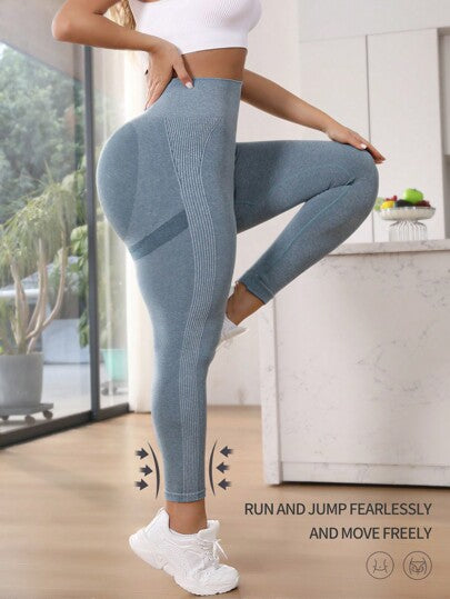 Sport Studio بنطال رياضي مقاس كبير للنساء مع تفاصيل جميلة وهيكل المؤخرة بدون درزات لليوغا