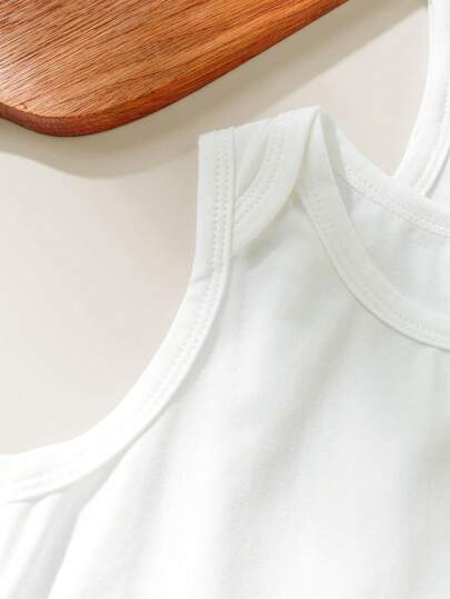 SHEIN مجموعة بذلات صيفية للأولاد 4 قطع بدون أكمام محبوكة عارية الذراعين باللون الصلب، مناسبة للصيف