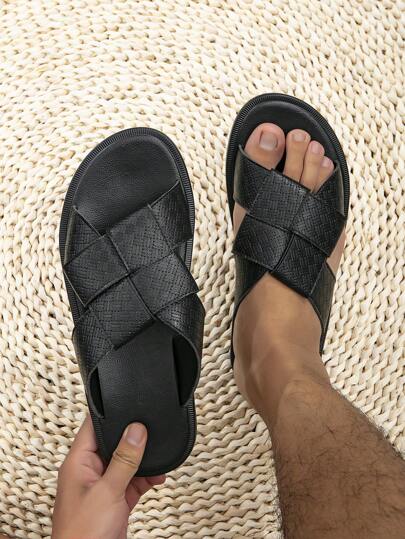 صنادل عربية عصرية ومريحة للرجال