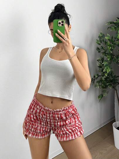 SHEIN EZwear شورت كاجوال للنساء بتصميم شبكي فقاعي للربيع والصيف، شورت قصير مكشكش، شورت قصير أحمر، شورت قصير مجعد، شورت قصير