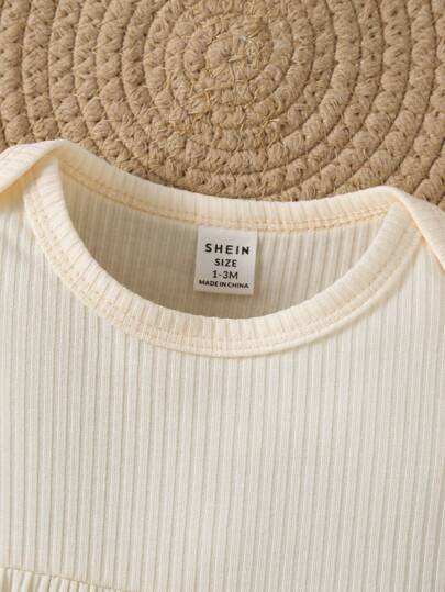 SHEIN بطّة قصيرة الأكمام ذات الرقبة الدائرية والحذاء لطفلة، لون صافٍ ومجموعة من 2، تناسب منزلي عادي مع غطاء رأس