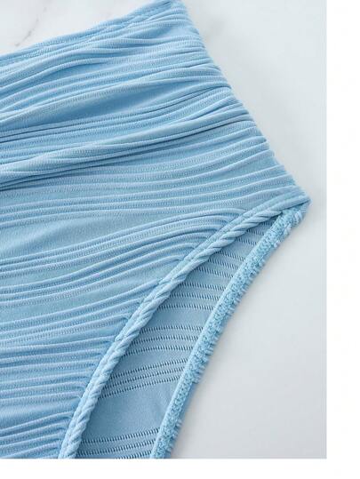 SHEIN Swim مجموعة ملابس سباحة نسائية بنسيج سادة لقضاء العطلات على الشاطئ
