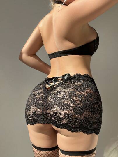 Classic Sexy مجموعة مكونة من 5 قطع شيك للملابس الداخلية الرومانسية بالدانتيل مع سلك داعم، مثيرة