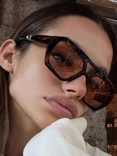 نظارات أزياء مربعة فاخرة جديدة للرجال والنساء، نظارات أزياء فريدة من نوعها ذات عدسات بحرية، مناسبة للارتداء اليومي وكاكسسوارات شاطئ للنساء، نظارات شمسية لموسم الصيف والشاطئ والسفر والخارجيات، إطار طيار ضخم بأسلوب بوهيمي منمر على نمط القنف وأحجار السلحفاة