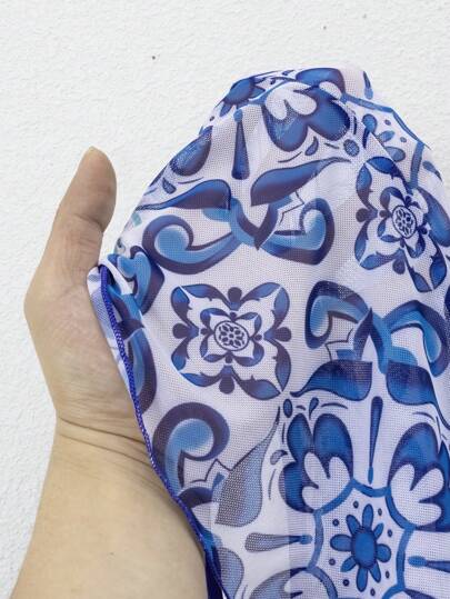 Swim Vcay طقم بيكيني مزين بطبعات الزهور للنساء مع حواف مرتبة وتنورة غطاء متطابقة (طباعة عشوائية) للصيف