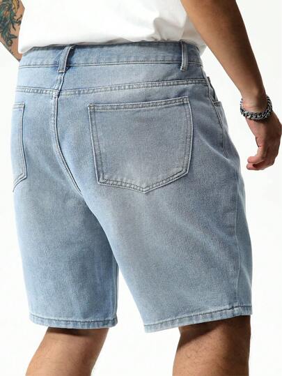 Manfinity Homme شورت جينز رجالي بقياس كبير مناسب لجميع الأوقات لون أزرق فاتح عادي بقَصَّة فضفاضة ورديئة للعمل