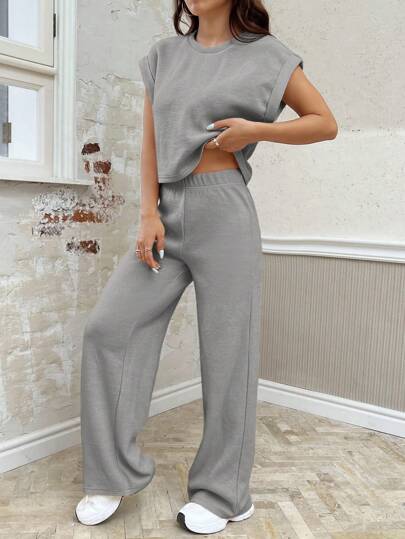 طقم حريمي قطعتين EZwear طقم ملابس علوية وسروال نسائي فضفاض محبوك باللون الرمادي وياقة دائرية