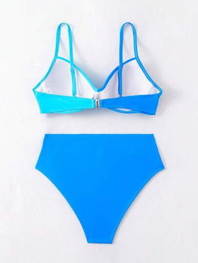 SHEIN Swim مجموعة بيكيني جذابة متقاطعة بألوان مختلفة لقضاء إجازة على الشاطئ للنساء