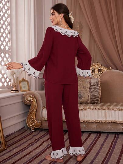 PalaceNights طقم بيجامة / طقم بيجاما بأكمام منسدلة مزخرفة بالدانتيل بتباين
