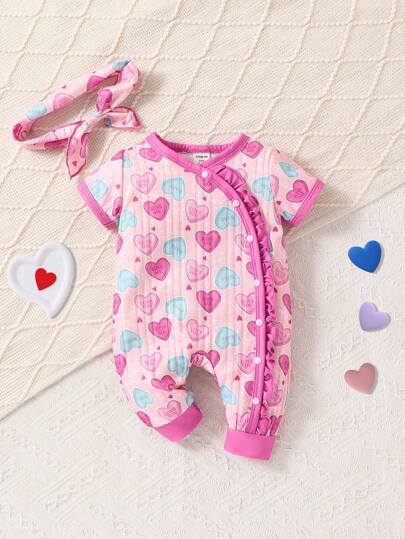 SHEIN رومبير قصير الأكمام مريح وبطبعات قلوب جميلة للبنات الصغيرة ، جمبسوت كاجوال للربيع والصيف