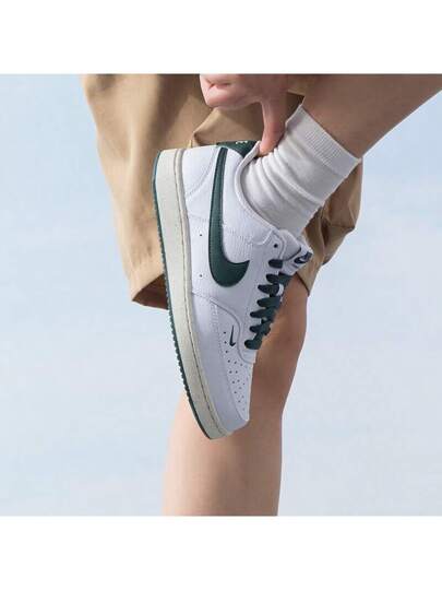 Nike أحذية جديدة 2024 لرجال ونساء ، أحذية كاجوال رؤية المحكمة ، بيضاء ، من النوع Fv9952-101