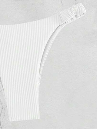 Swim Basics مجموعة بيكيني جذابة للنساء مع لباس سباحة منفصل، نسيج خاص