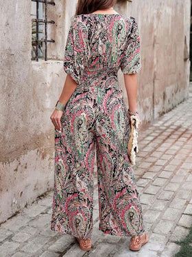 SHEIN LUNE بدلة قصيرة بأكمام قصيرة لنساء بطراز بوهيمي، ذات خصر مطوي، نمط عشوائي الطباعة