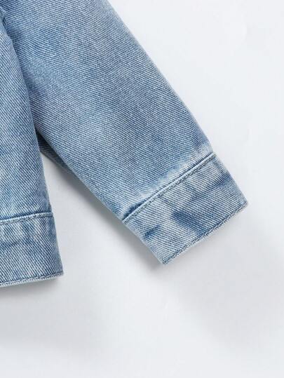 SHEIN Genkimix Kids جاكيت جينز ممزق خفيف بطبعة شعار للأولاد الرضع، كاجوال ستريت وير