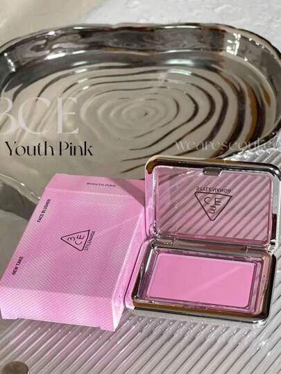 3CE بلاشر TAKE FACE #Youth Pink 4.5 جرام بنهاية مخملية - بلاشر قابل للمزج بسهولة، ملمس مسحوق حريري، سهل الاستخدام، لا يتكتل، يخلق نهاية طبيعية شبيهة بالبشرة، لون ناعم، طويل الأمد ومقاوم للبقع | مكياج كوري، مستحضرات تجميل كورية، طقم هدايا، 4.5 جرام/0.16 أو