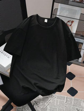 SHEIN Leap Crew تي شيرت تي شرت كاجوال للفتيان في فترة المراهقة، بطبعة رسم متمينيمالستي لسكيتبورد كرتوني، بياقة جولة وأكمام قصيرة، مناسب للصيف