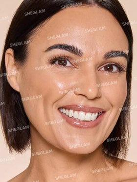 SHEGLAM كريم أساس Skin Magnet عالي التغطية-رملي-يدوم طويلاً-خالٍ من المسام-خالٍ من العيوب-سهل الاستخدام-تغطية كاملة-لجميع أنواع البشرة-لا يتلاشى-مقاوم للعرق-خفيف الوزن-لم يتم اختباره على الحيوانات-ناعم-لمسة نهائية طبيعية تشبه البشرة-كريم أساس قابل للتن...