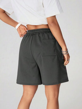 SHEIN Coolane شورت كاجوال بسيط مطبوع بخيط رباط للنساء للبس اليومي