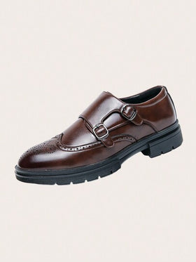 حذاء جلدي بني للرجال ، من نوع Slip-On Brogue Carved Pointed ، أحذية رسمية لرجال الأعمال لحفلات السبت والرقص والولائم والأعراس وزي العريس ، حذاء مونكي وسادة لليدين ، أحذية النادي الليلي