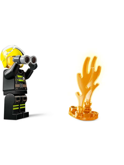 LEGO طائرة مروحية إنقاذ الحرائق في المدينة ، طقم بناء مع رجل إطفاء ودمية طيار، هدية ممتعة أو لعبة الخيال للأولاد والبنات والأطفال من عمر 5 سنوات فما فوق ، 60411، هدايا عيد الميلاد