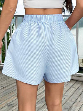 SHEIN EZwear شورت قطني فضفاض بخطوط زرقاء للصيف