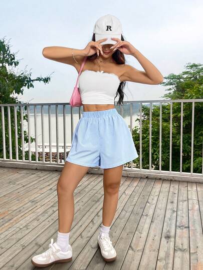 SHEIN EZwear شورت قطني فضفاض بخطوط زرقاء للصيف