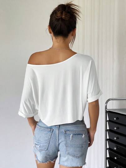 EZwear تي شيرت نسائي بأكمام الخفاش الواسعة والكتف الواحد محبوك باللون الأبيض الفضفاض