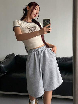DAZY شورت كاجوال للنساء بلون أحادي مع خصر مطاطي وسحاب للارتداء اليومي في الصيف