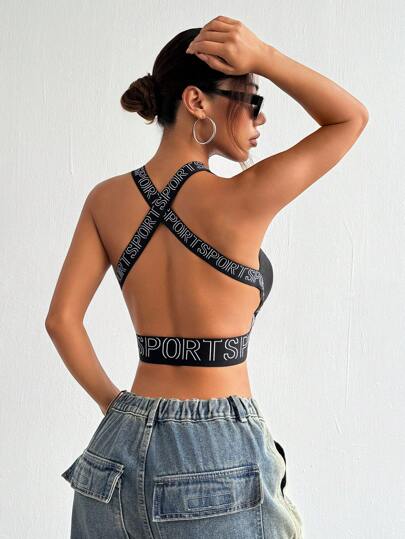 SHEIN Cheerettes خزان رياضي بطبعة كامو قصير
