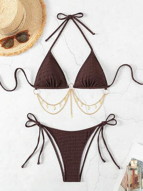 SHEIN Swim طقم بكيني - بذلة سباحة بلون أحادي مع تصميم متعلق بالرقبة وسلسلة للزينة، مثير
