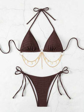 SHEIN Swim طقم بكيني - بذلة سباحة بلون أحادي مع تصميم متعلق بالرقبة وسلسلة للزينة، مثير
