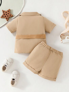 SHEIN طقم صبي رضيع عارضة الربيع / الصيف اليومي العارضة الأزياء الملابس الخارجية المغامرة نمط الحيوان ثلاثي الأبعاد المطبوعة ملابس علوية شحن + طقم سراويل قصيرة