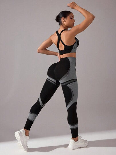 SHEIN Sport Studio مجموعة رياضية للنساء بفستان رياضي بدون ظهر صيفي وبنطلون رياضي، مجموعة تمارين رياضية للنساء، مجموعة أسيورة رياضية للنساء