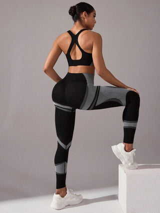SHEIN Sport Studio مجموعة رياضية للنساء بفستان رياضي بدون ظهر صيفي وبنطلون رياضي، مجموعة تمارين رياضية للنساء، مجموعة أسيورة رياضية للنساء