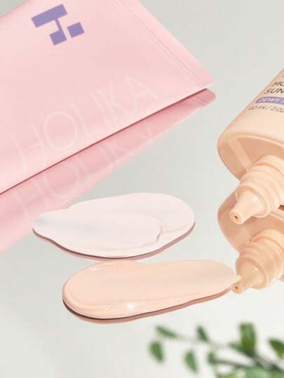 HOLIKA HOLIKA واقي شمس SPF50+ PA++++ | مرطب ومنير | لون مشمش ناعم، صديق للبشرة || يخلق بشرة شفافة ولامعة | 60 مل (2.02 أونصة سائلة) | مستحضرات تجميل كورية