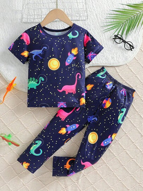 مجموعة من البلوزة ذات الأكمام القصيرة والبنطلون للأولاد الصغار المنساب التي تضيء في ضوء الأشعة فوق البنفسجية، بدلة نوم كاجوال قطعتان