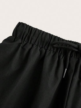 SHEIN BASICS سروال برمودا نسائي واسع بخصر عالي وجيوب عامل بلون سادة محبوك عصري
