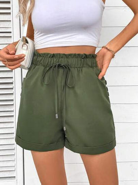 SHEIN LUNE شورت نسائي بلون أحادي مع تريم مكرر، ربطة خصر وزخرفة أزرار